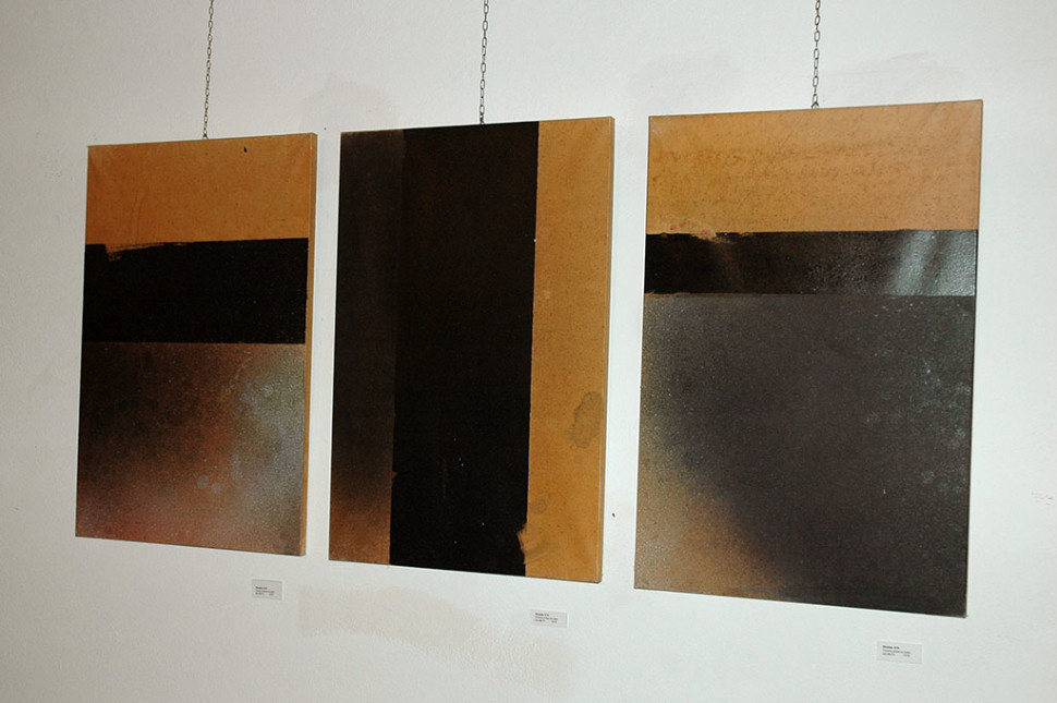 Mostra Ant(i)logica, 2008. Senza titolo, 2008, tecnica mista su carta da scena, 72 x 48 cm