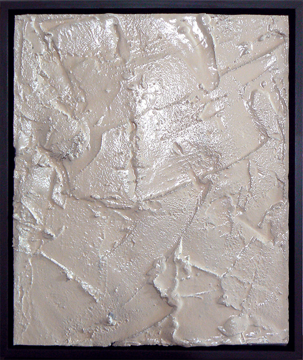 Terre, 2014, cemento dipinto su tela, 50 x 40 cm